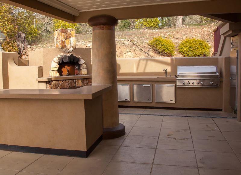 Outdoor Kitchen Construction in Katy, TX